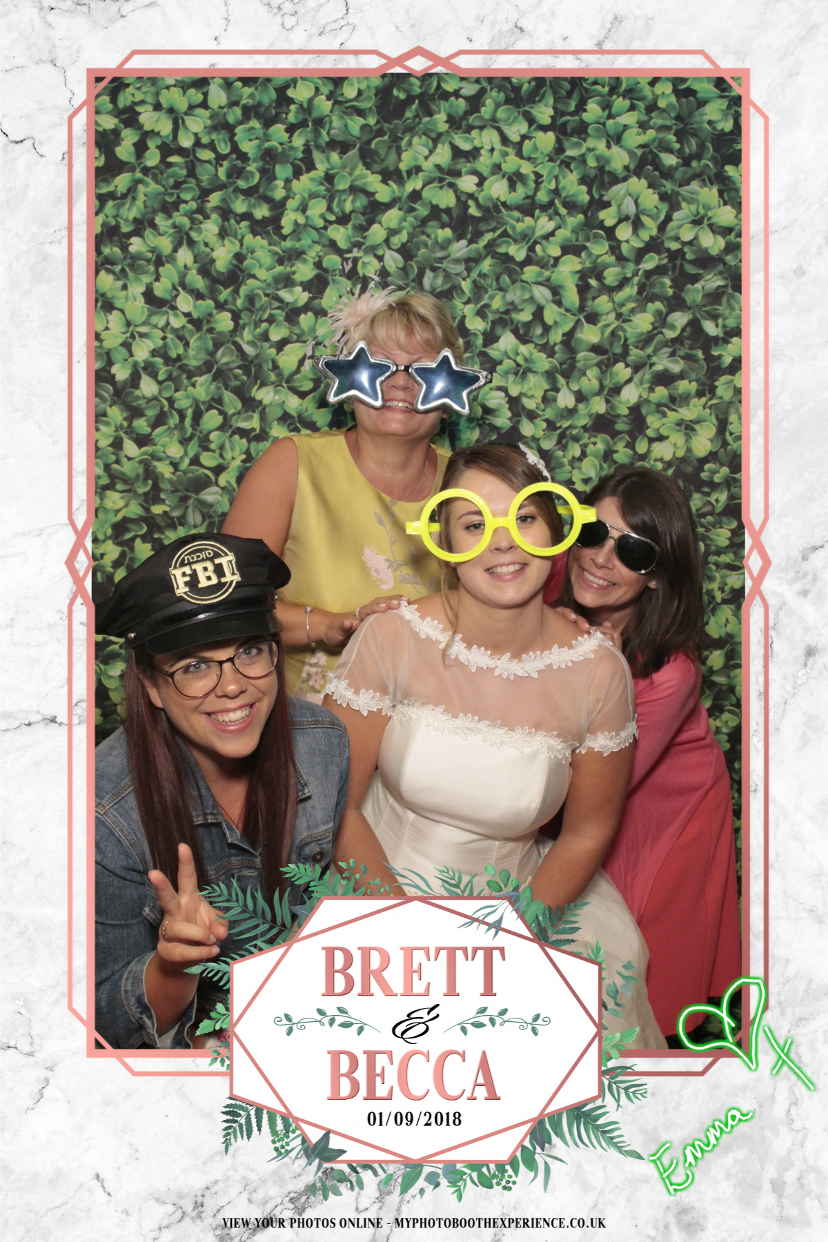 Brett & Becca's Wedding | View more photos from the event at gallery.myphotoboothexperience.co.uk/u/MyPhotoBoothExperienceLtd/Brett-Beccas-Wedding
